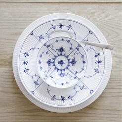 Royal Copenhagen White Fluted Teller 1 -Geschirrverkauf 24863 03 03 e8dcb3193e