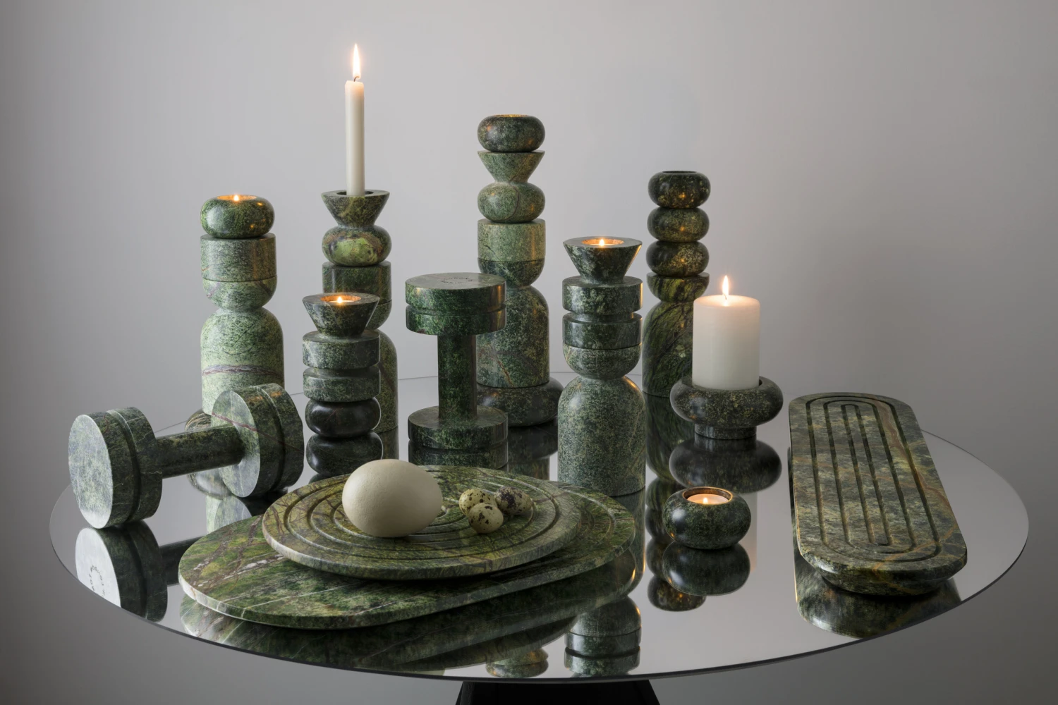 Tom Dixon Rock Serviertablett Oblong 3 Tom Dixon Rock Serviertablett Oblong – Bild 3