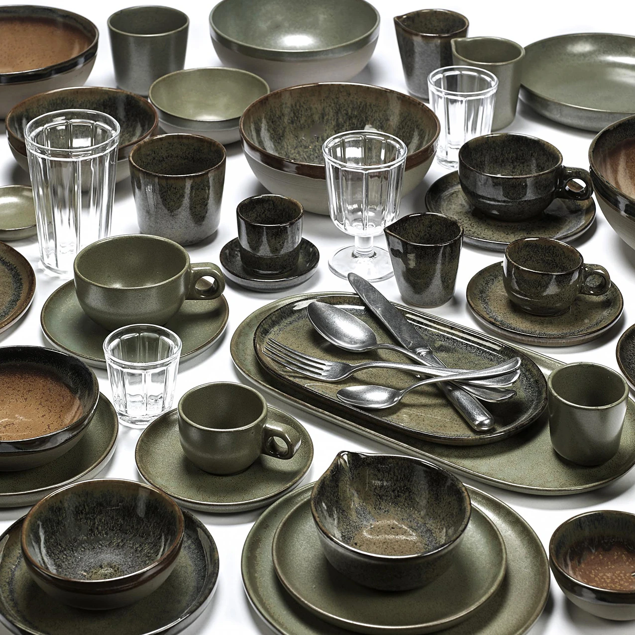 Serax Surface Salatschale 23,5cm 2 Serax Surface Salatschale 23,5cm – Bild 2