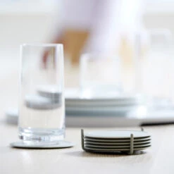 Zone Denmark Singles Glasuntersetzer Mit Halter -Geschirrverkauf 44522 02 03 908e0688c7