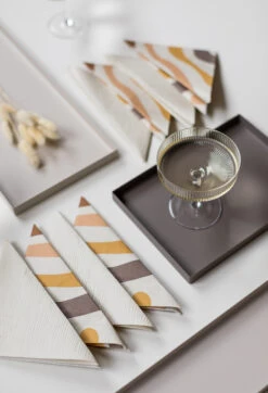 Lines Servietten 16 X 16cm 18er Pack -Geschirrverkauf 506283 01 3 EnvironmentImage a1316b4ee9