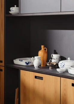 Royal Copenhagen Blue Fluted Mega Schale Mit Deckel -Geschirrverkauf 567591 01 5 EnvironmentImage d36a8860da