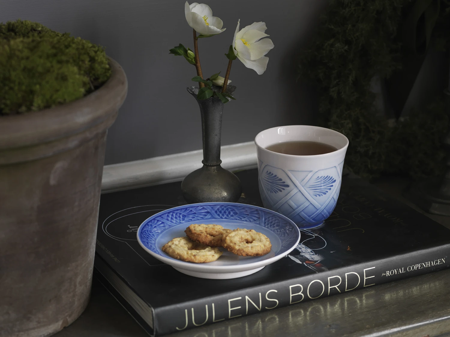 Royal Copenhagen Becher Und Teller 2022 5 Royal Copenhagen Becher Und Teller 2022 – Bild 5