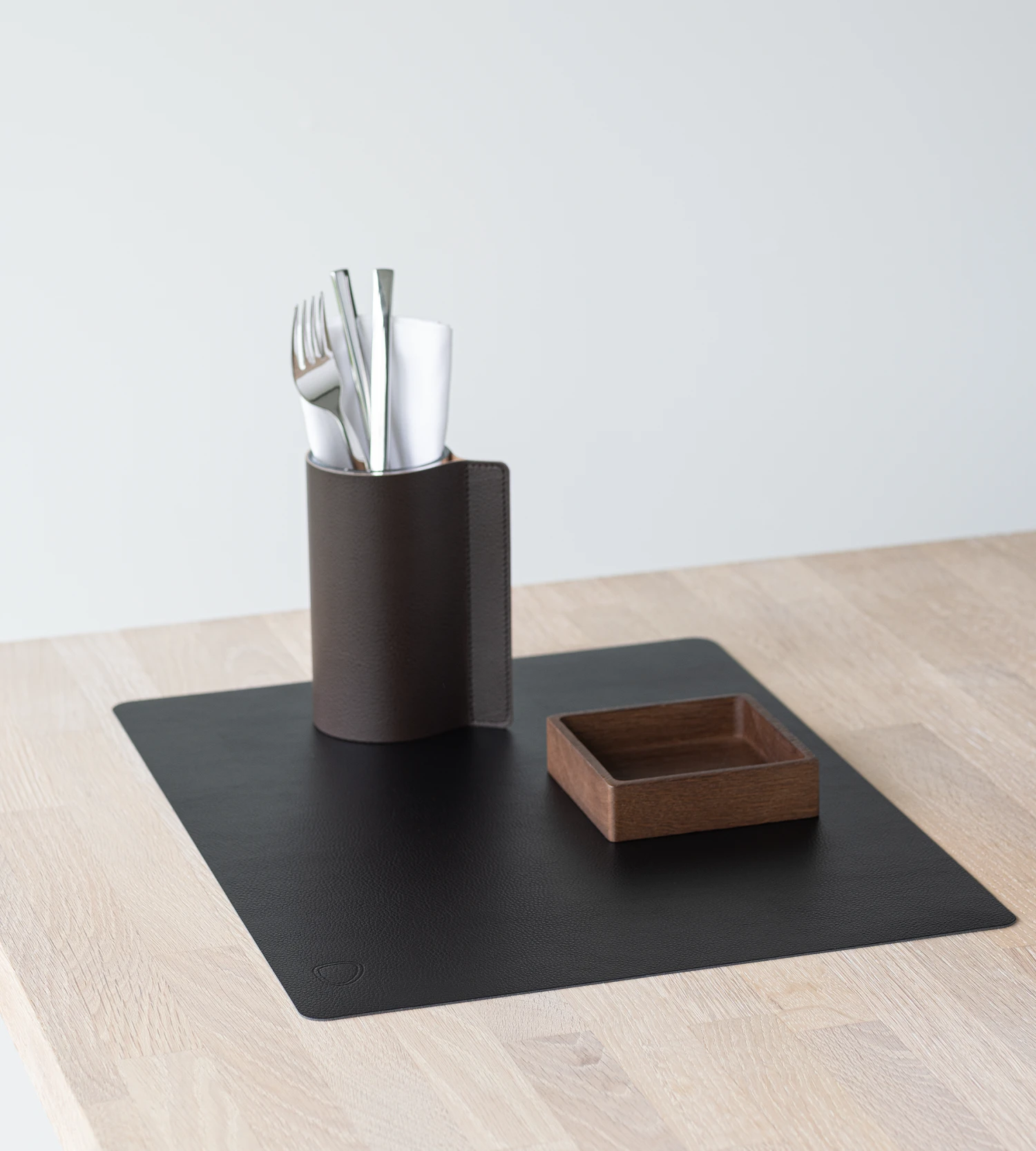 LIND DNA Serene Platzdecke Square L 35 X 45cm 3 LIND DNA Serene Platzdecke Square L 35 X 45cm – Bild 3