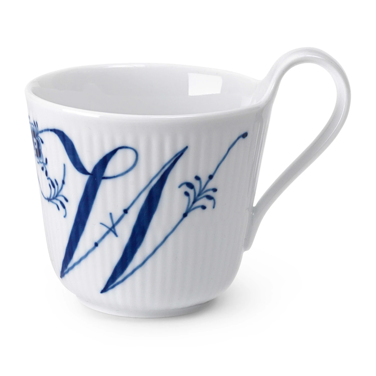 Royal Copenhagen Blue Fluted Plain Alphabet Tasse 33cl 1 Royal Copenhagen Blue Fluted Plain Alphabet Tasse 33cl