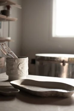 DBKD Flow Teller Large 25 X 40cm 8 DBKD Flow Teller Large 25 X 40cm -Geschirrverkauf 576387 01 50 ConceptImage 91634f6b55