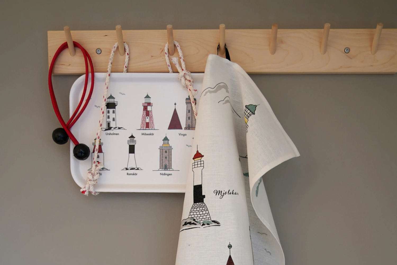 Svenska Fyrar Tablett 20 X 27cm 3 Svenska Fyrar Tablett 20 X 27cm – Bild 3