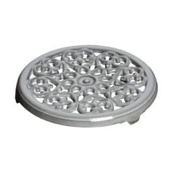 Staub Lilly Untersetzer Aus Gusseisen Ø23cm